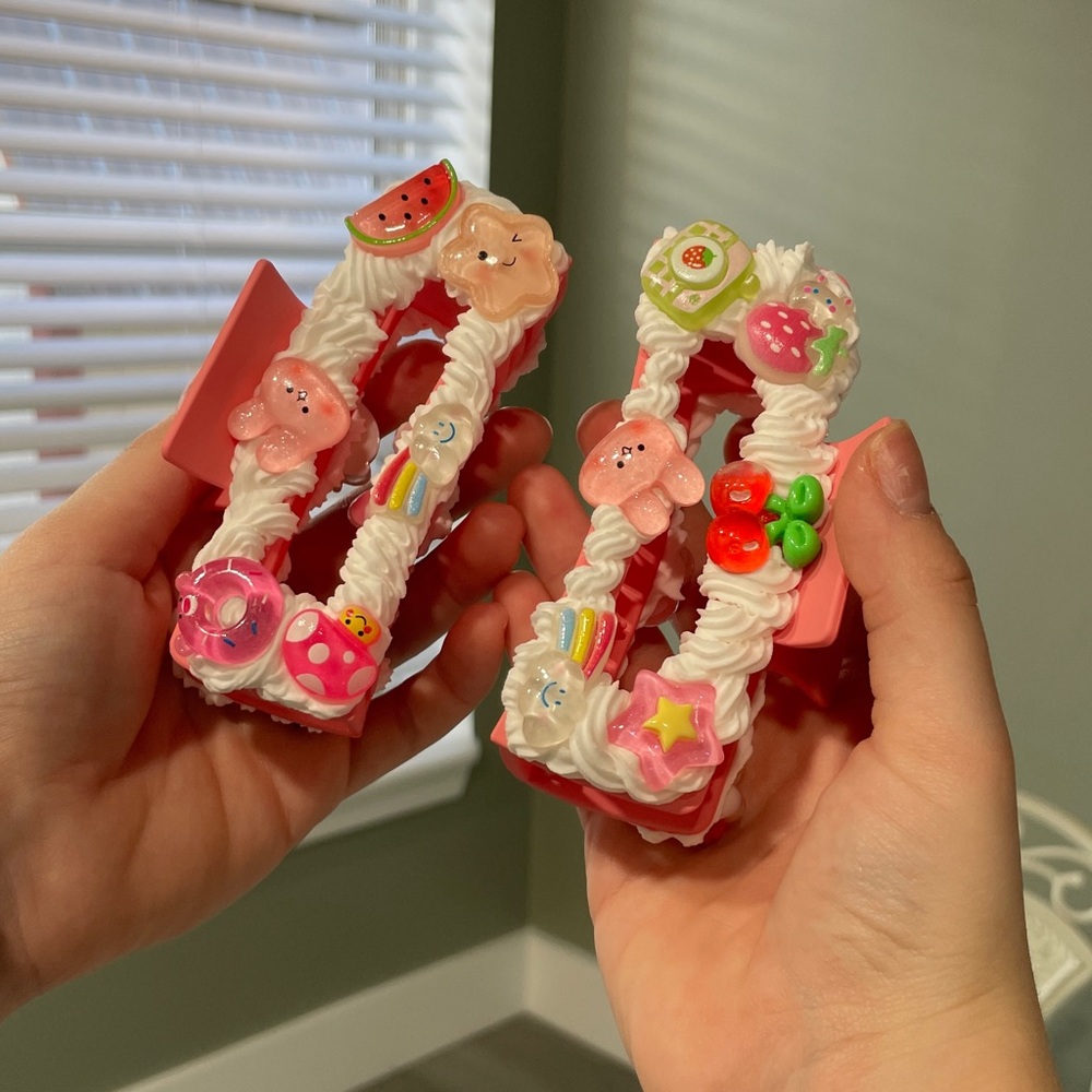 Hot Pink Decoden Claw Clip